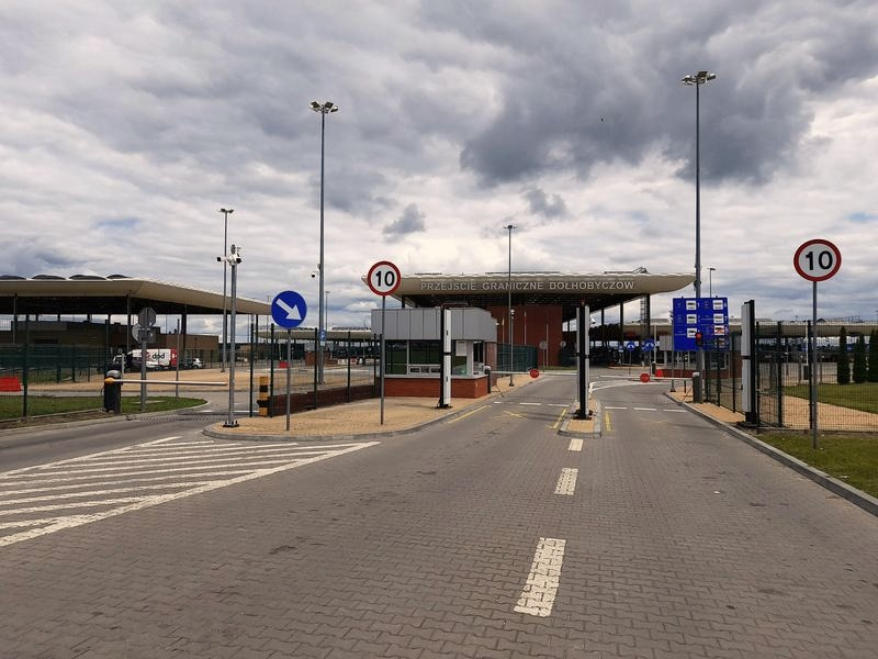 Kiedy będzie można jechać za granicę? Aktualne zasady i terminy