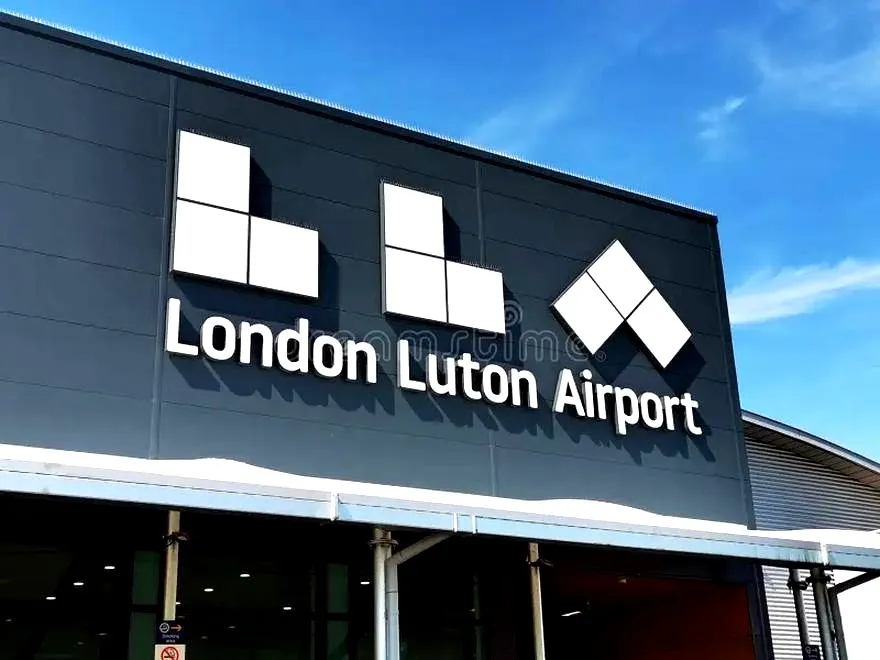 Lotnisko Luton – jak dojechać do centrum Londynu? ceny, czas i najlepsze opcje