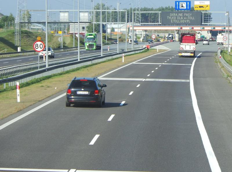 Lewy pas na autostradzie