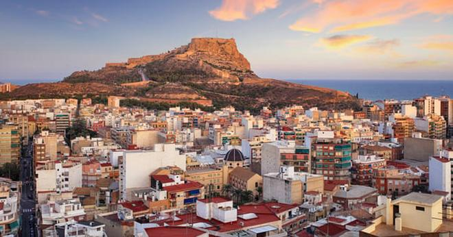 Lot Warszawa–Alicante