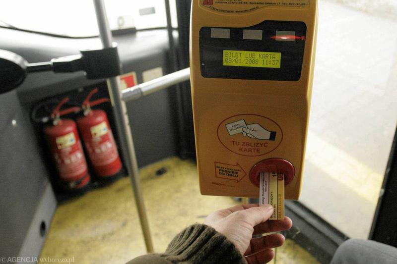 Skasowanie biletu w autobusie