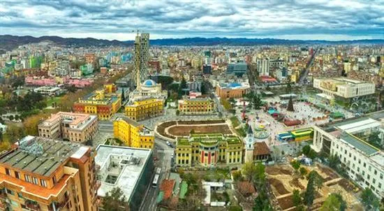 Tirana kiedy jechać