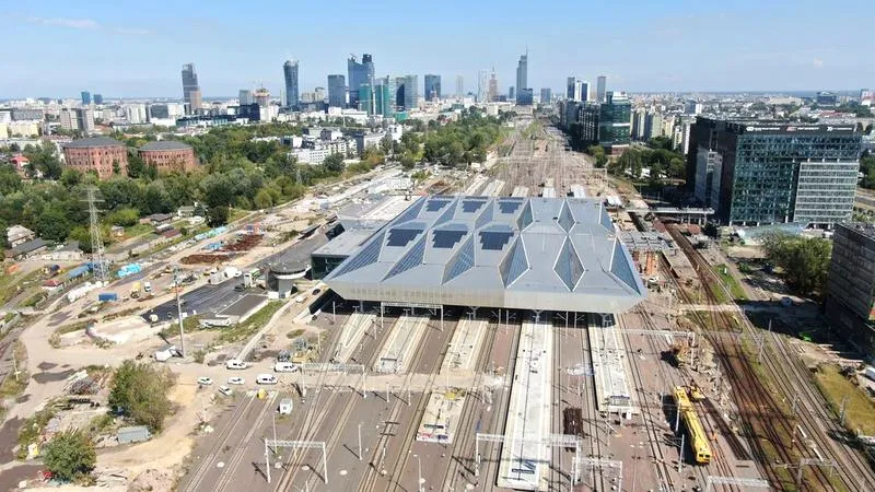 Transport publiczny do Warszawy